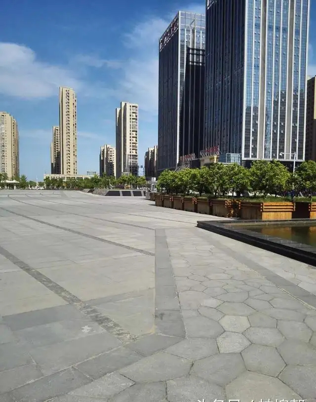 淮上區(qū)淮河景觀帶