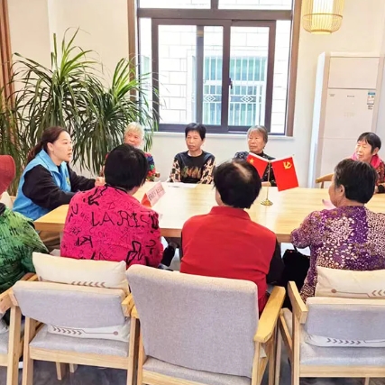 無(wú)懼時(shí)光,，守護(hù)銀齡——上海市奉賢區(qū)金匯成人中等文化技術(shù)學(xué)校攜手上海普瑞尚視眼科醫(yī)院走進(jìn)村居為老年